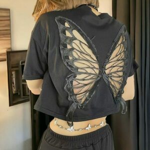 Grunge Butterfly Crop Top: Y2K Streetwear Style