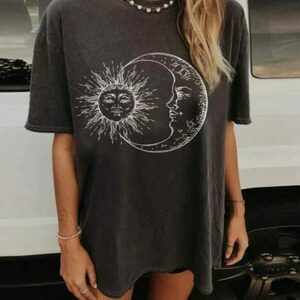 Sun Moon Print Tee: Casual Y2K Style Women's Top