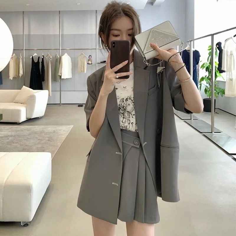 2024 Summer Korean OL Two Piece Set: Casual Short Sleeve Suit Jacket & Shorts for Women