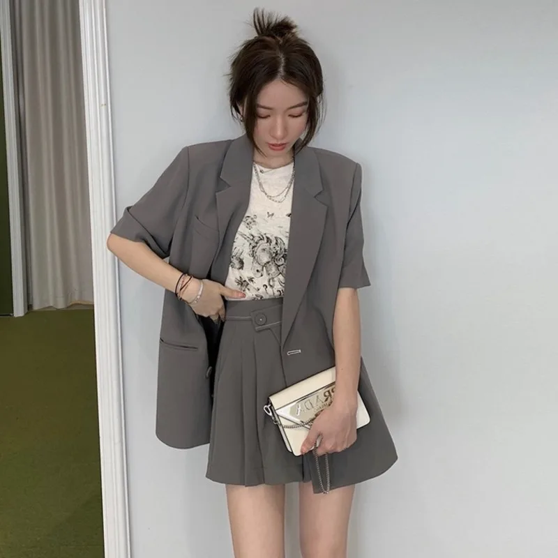 2024 Summer Korean OL Two Piece Set: Casual Short Sleeve Suit Jacket & Shorts for Women