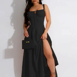 Elegant Backless Maxi Dress for Women | Stylish Hipster Chic | 2024 Holiday Fashion