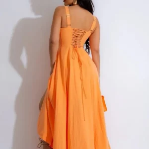 Elegant Backless Maxi Dress for Women | Stylish Hipster Chic | 2024 Holiday Fashion