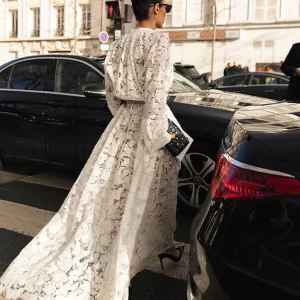 Elegant Lace Patchwork Maxi Dress with Long Sleeves