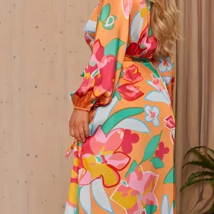 Elegant Plus Size Floral Print Maxi Dress with Lantern Sleeves