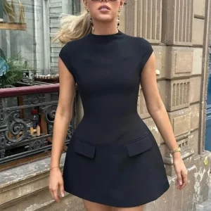 Elegant Solid Color Mini Dress with Pockets - O-neck A-line Fashion Dress for Office Lady