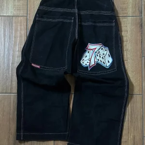 Embroidered Baggy Jeans: Unisex Hip Hop Streetwear