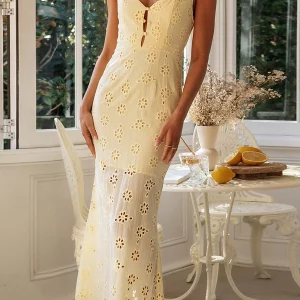 Floral Eyelet Hollow Dress with Sweetheart Neckline