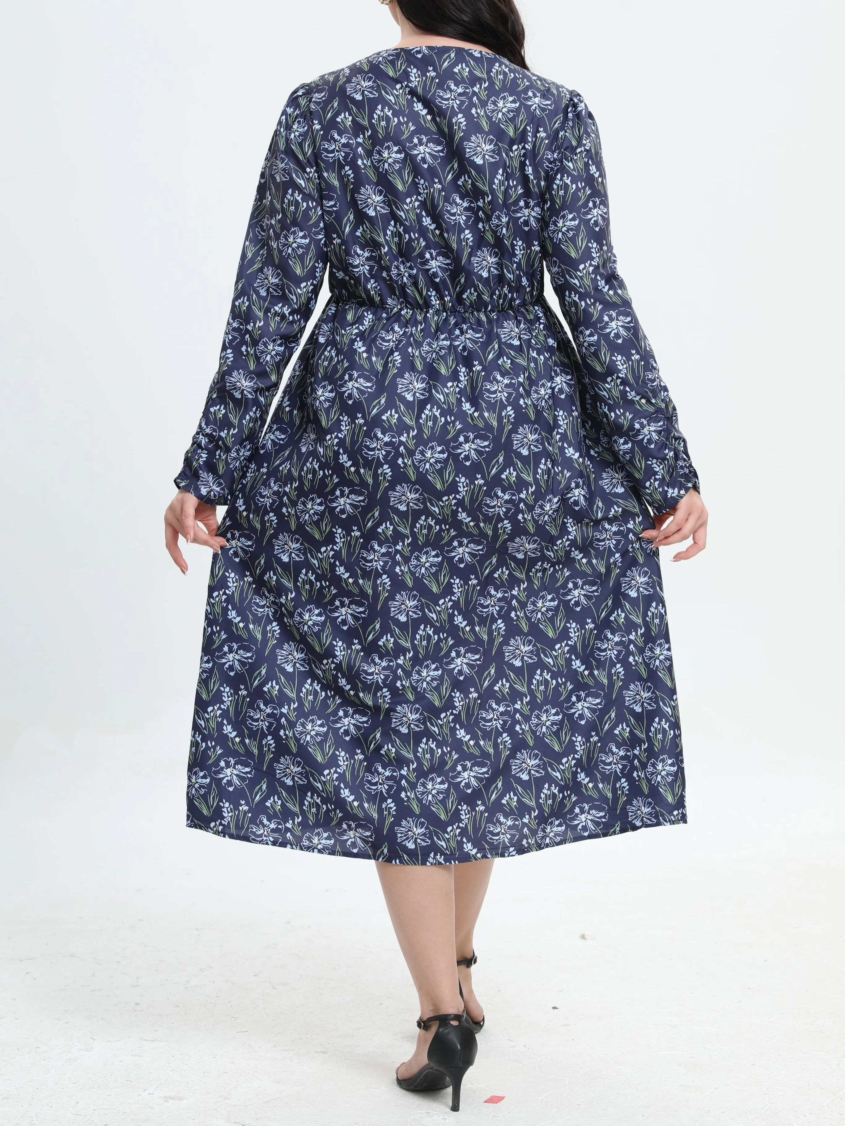 Floral Print Plus Size Women's V-Neck Midi Dress