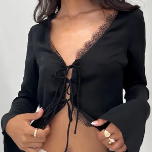 Lace Trim Tie Front Crop Top | Women's Long Sleeve Shirt