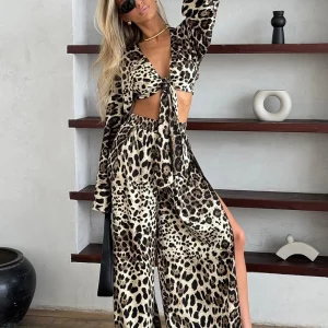 Leopard Print 2-Piece Women's Outfit: Sexy Lace-Up Crop Top & Slit Pants