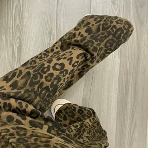 Leopard Print Y2K Baggy Jeans for Men & Women