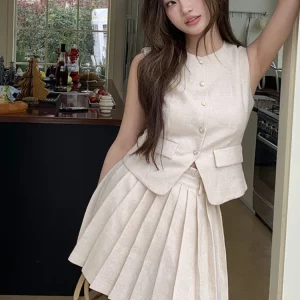 Luxury 2024 Summer Women's Vest & Pleated Skirt Set