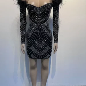 Luxury Black Feather Shoulder Rhinestone Cocktail Dress