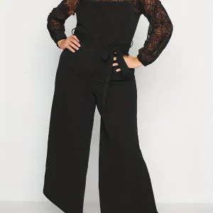 Plus Size Women's Sports Jumpsuit with Mesh Sleeves & Belt