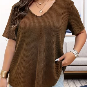 Plus Size Women's V-neck Knitted T-shirt, Casual Plaid Design