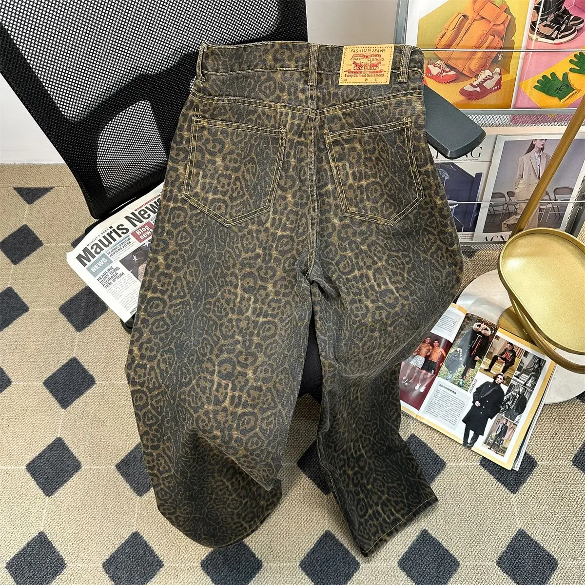 Retro Leopard Print High Waist Baggy Jeans for Women