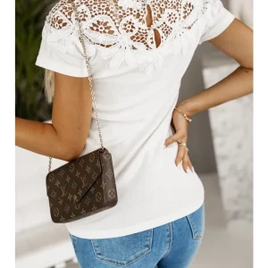 Solid Color Lace Splicing Short-Sleeve T-Shirt - Stylish Hollow Summer Top for Women