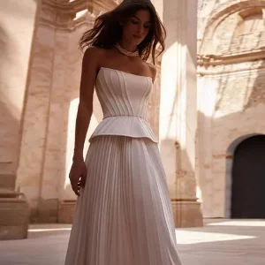 Solid Strapless Maxi Dress: Elegant Backless Pleated Women's Fashion - 2024 Wedding Banquet Robes