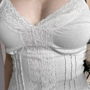 Summer Lace Trim V-Neck Crop Cami Top for Women