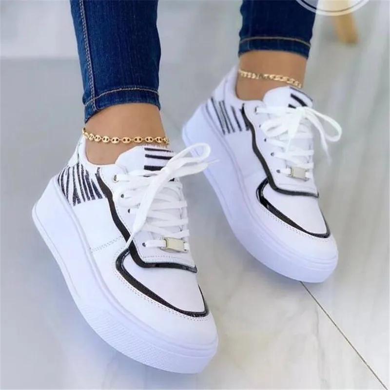 Thick-Soled Women's Sneakers 2024 New Pattern Casual Sport Shoes