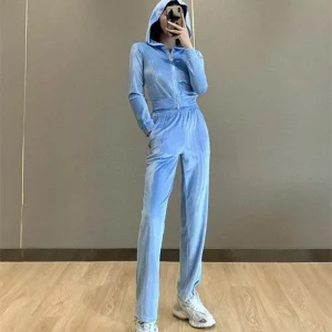 Women's Two-Piece Tracksuit Set for Stylish Outfits