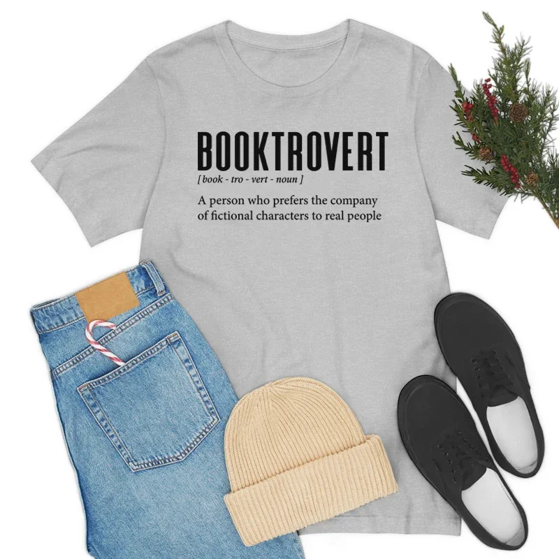 Y2K Booktrovert Tee: Funny Bookworm T-Shirt for Women - Cute Book Lover Shirt Bookish Nerd