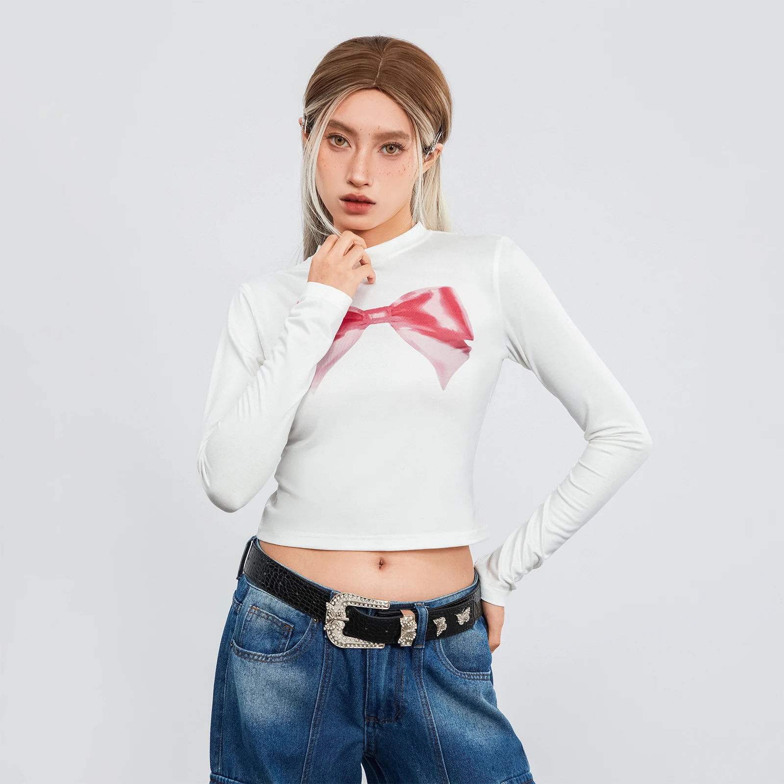 Y2K Bow Print Crop Top - Grunge & Retro Style Fashion Statement