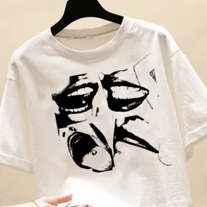 Y2K Cinematic Print Short-Sleeve T-Shirt - American Sexy Black & White Slim Fit Top