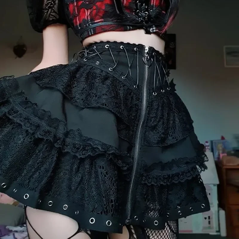 Y2K Gothic Lace Mini Skirt - E-girl Punk Aesthetic - Vintage 90s Streetwear