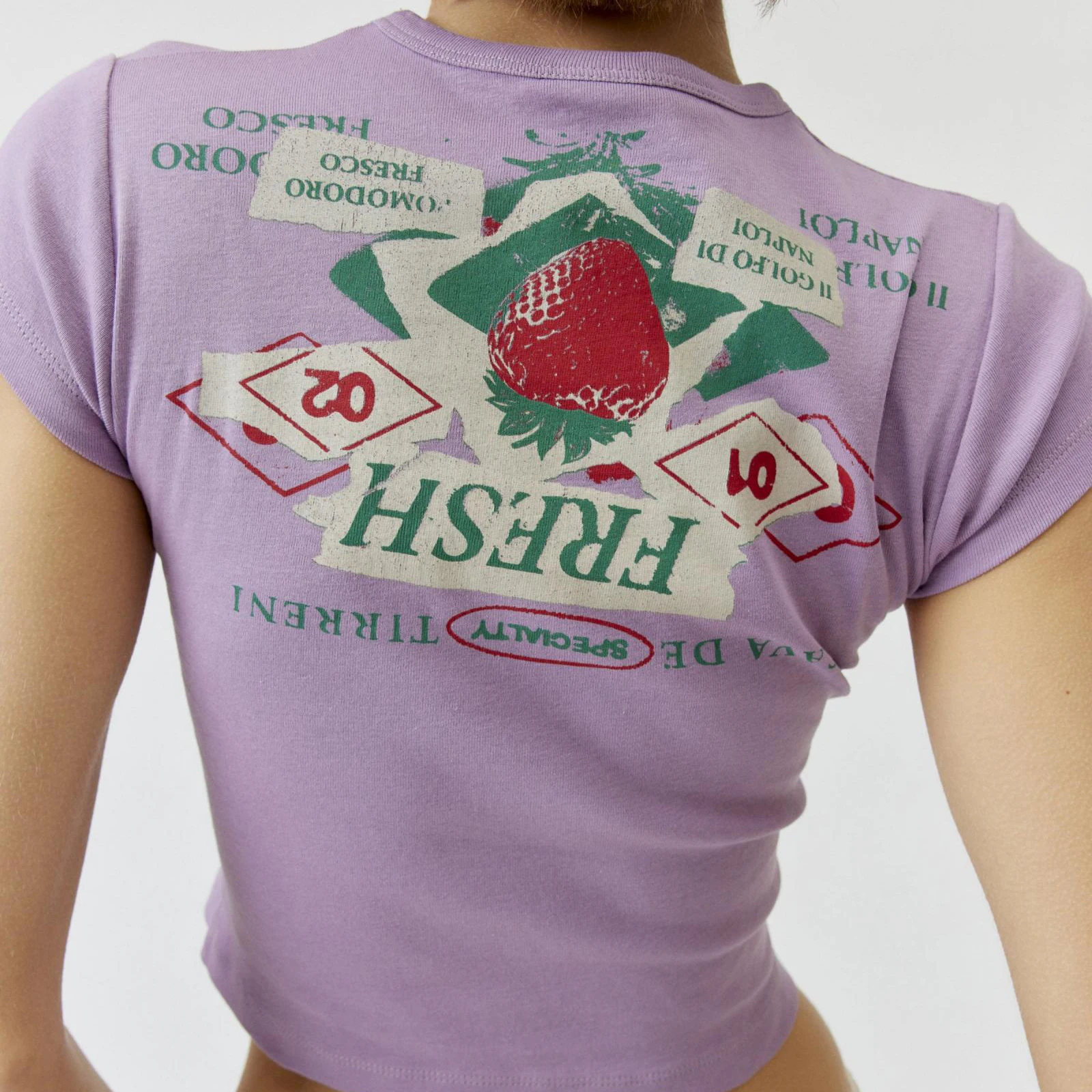 Y2K Graphic Print Crop Top - Cute Strawberries Aesthetic Tee