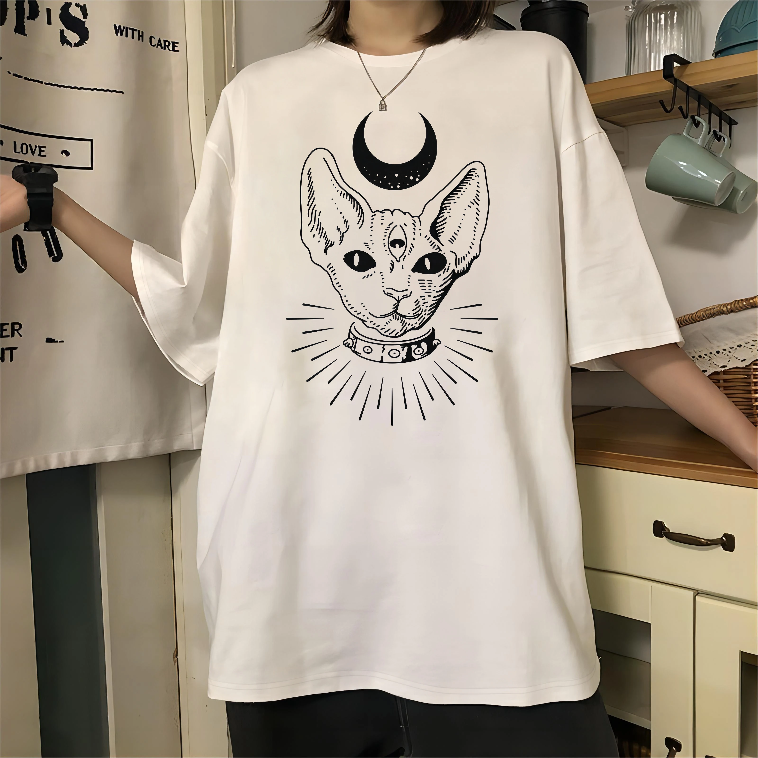 Y2K Grunge Ghost Oversize T-Shirt - Mysterious Cat Design