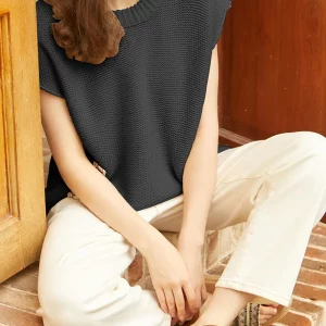 Y2K Grunge Style Sleeveless Sweater Vest with Pocket - Casual Fashion Statement