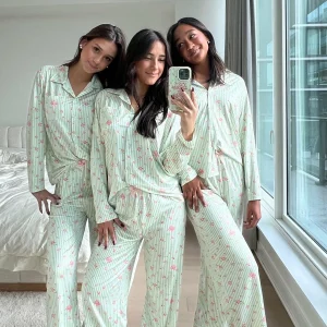 Y2K Heart Floral Print Pajama Set - Long Sleeve Button-Up Shirt & Sleepwear Pants