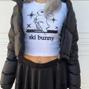 Y2K Street Style Cartoon Print Crop Top - Harajuku Inspired Women's Shirt