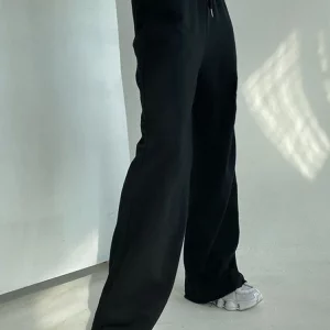 Y2K Style Wide Leg Jogging Pants with Pockets - High Waist Sporty Trousers