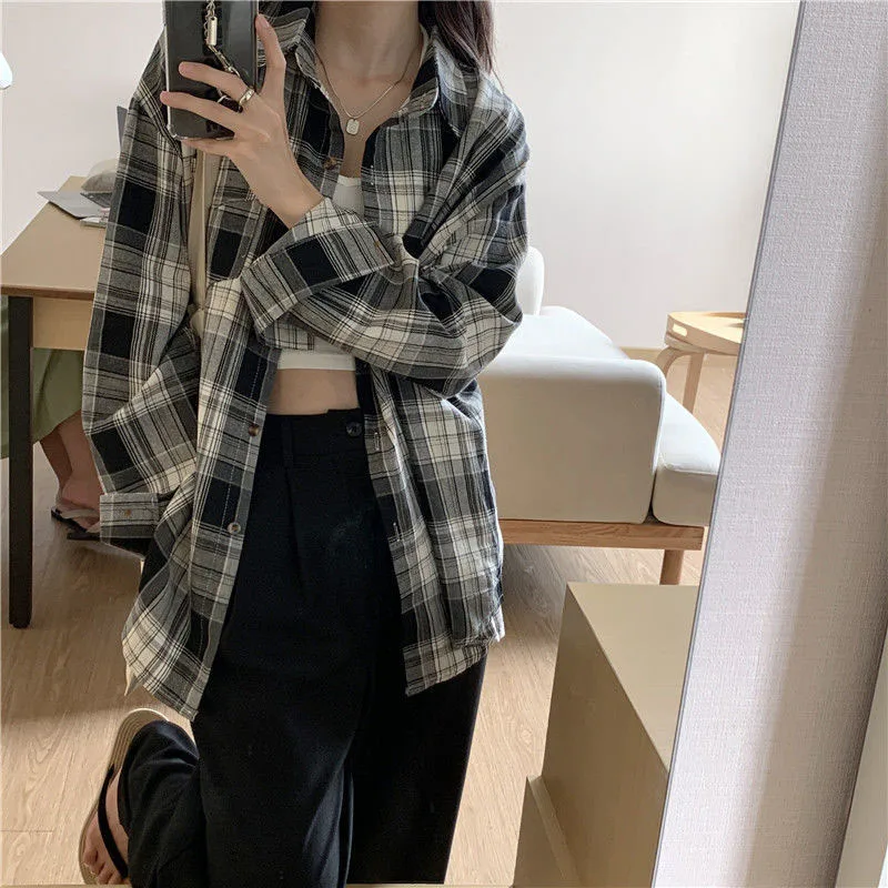 Y2K Vintage Plaid Oversize Shirt - Harajuku Style Button-Up Top